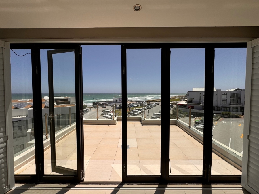 3 Bedroom Property for Sale in Big Bay Western Cape